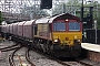 EMD 968702-172 - DB Cargo "66172"
10.06.2016
Bletchley, Station [GB]
Julian Mandeville